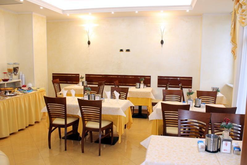 Hotel La Noce Chivasso Zewnętrze zdjęcie